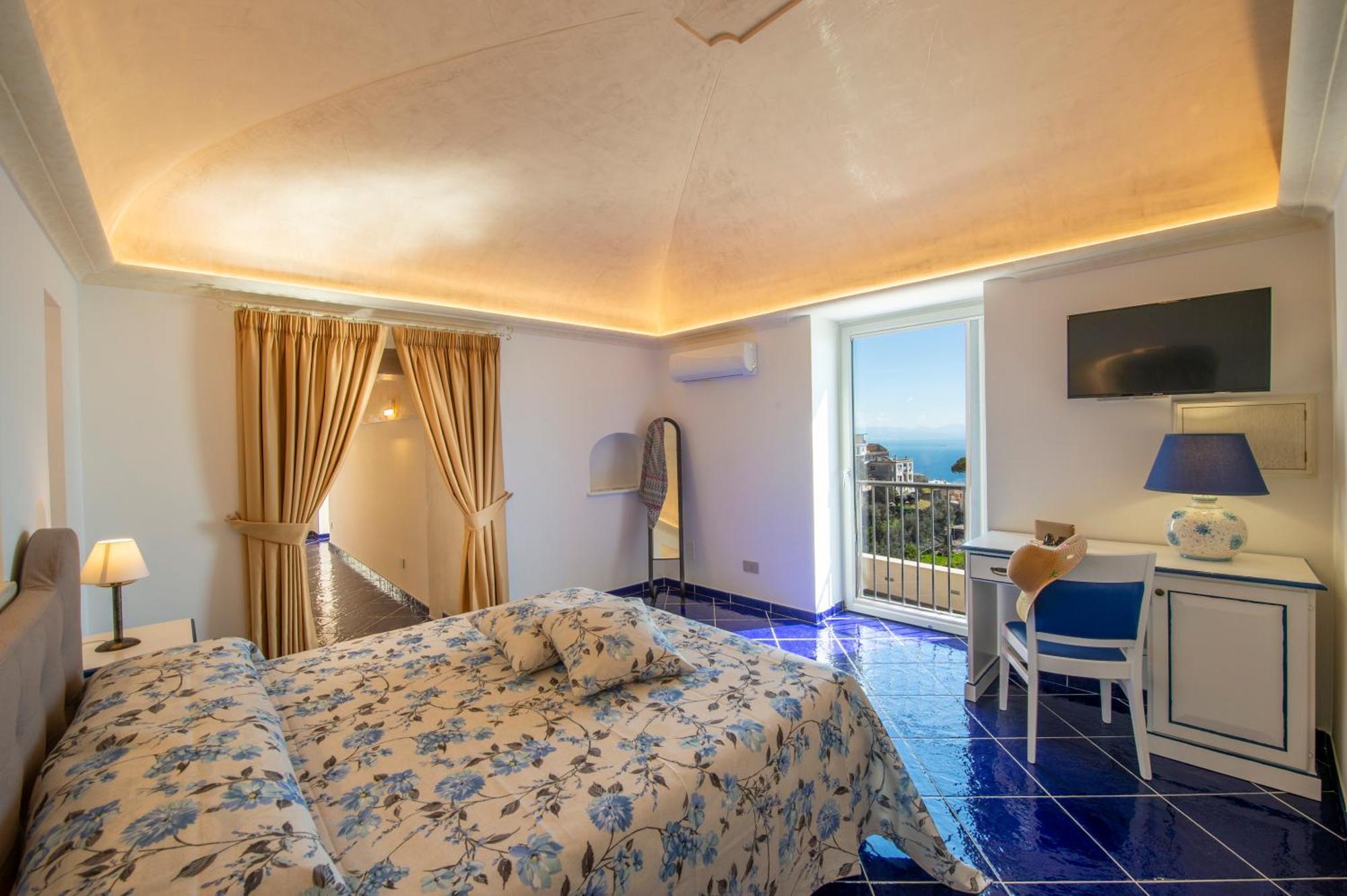 Le Contrade By Sosore Holiday Homes -Amalfi Coast 弗洛里 外观 照片