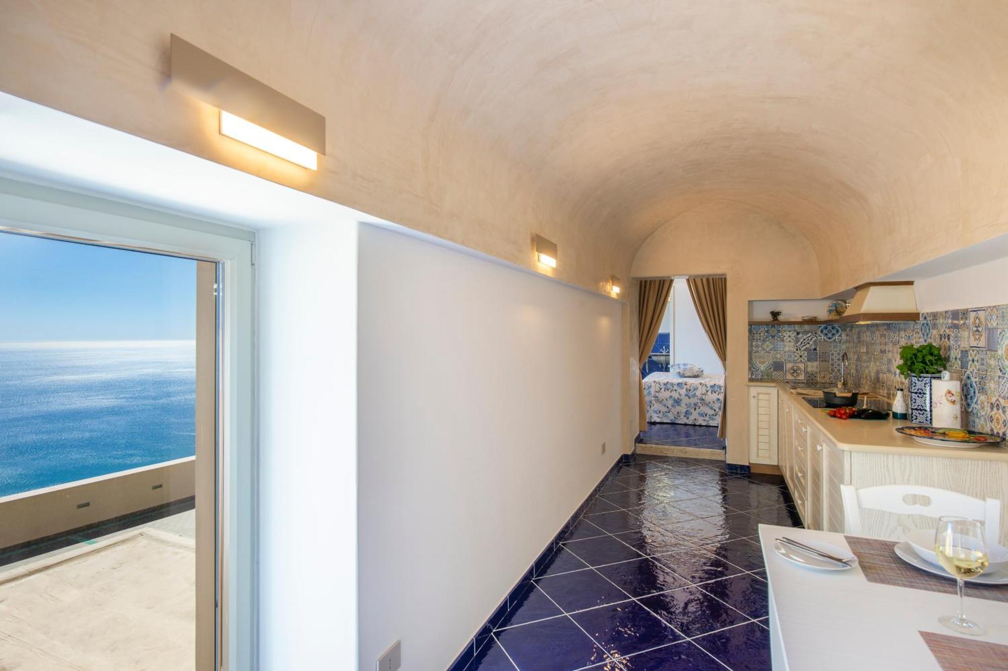 Le Contrade By Sosore Holiday Homes -Amalfi Coast 弗洛里 外观 照片