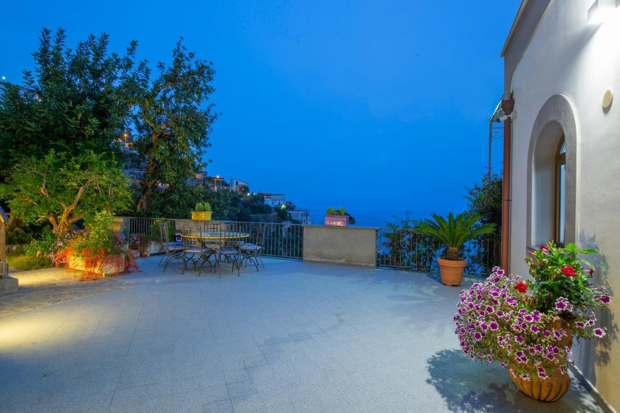 Le Contrade By Sosore Holiday Homes -Amalfi Coast 弗洛里 外观 照片
